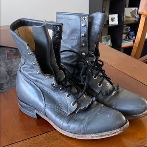 Justin 502 roper boots in Gray